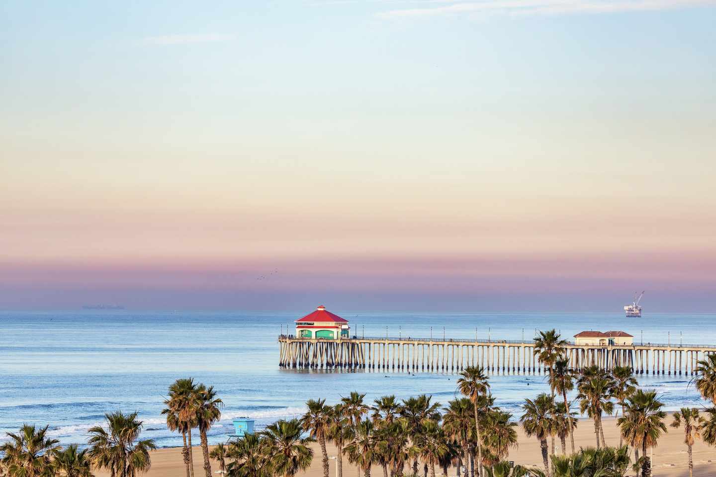 usa-kalifornien-huntigton-beach-pier-g-1132412710.jpg