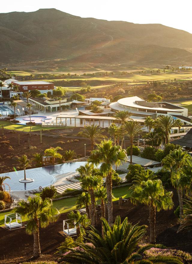 playitas-resort-anlage-sonnenuntergang-pa-playitas.jpg