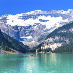 Lake Louise Hotels