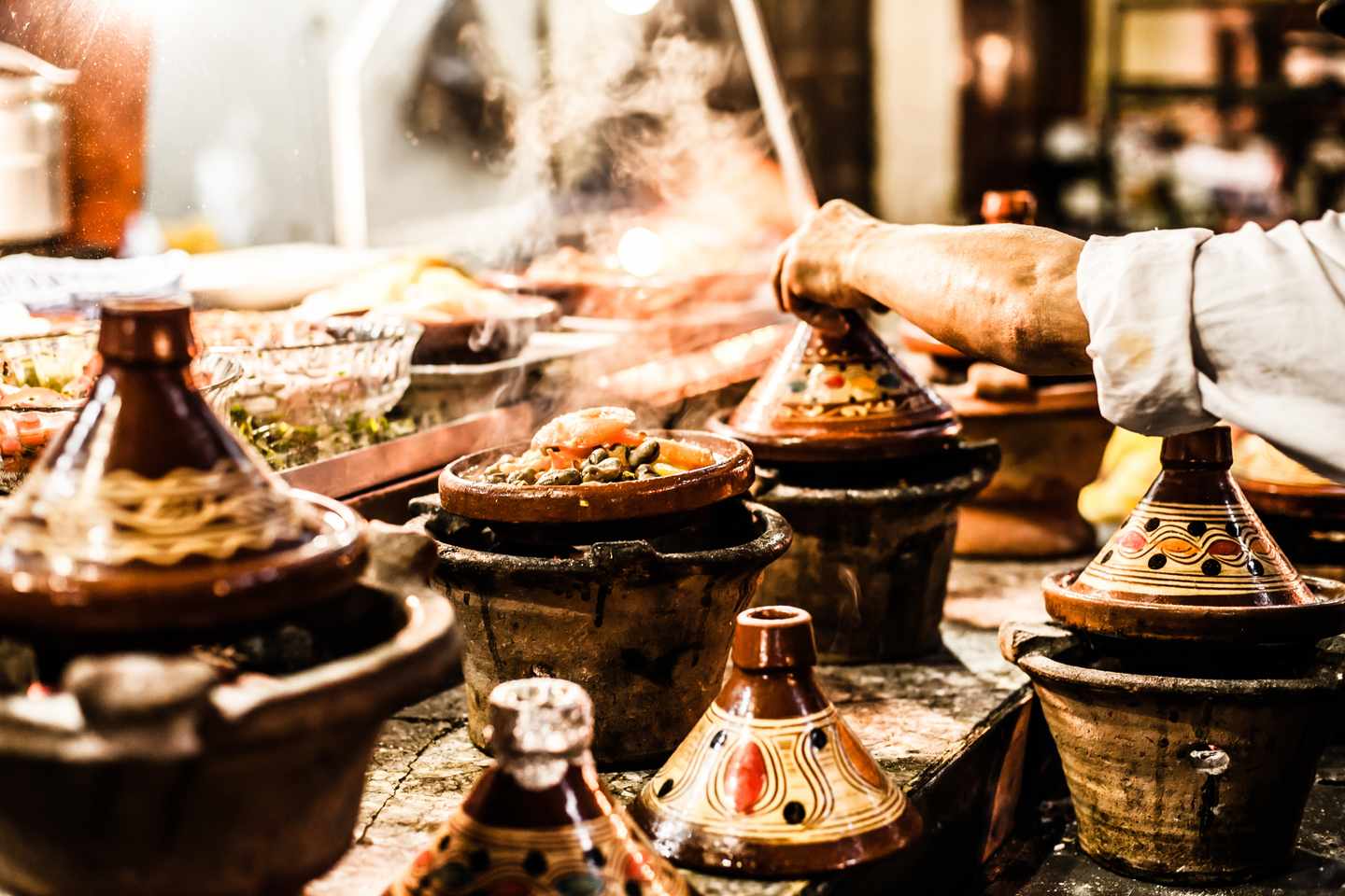 marokko-marokkanische-tajines-g-177755266.jpg
