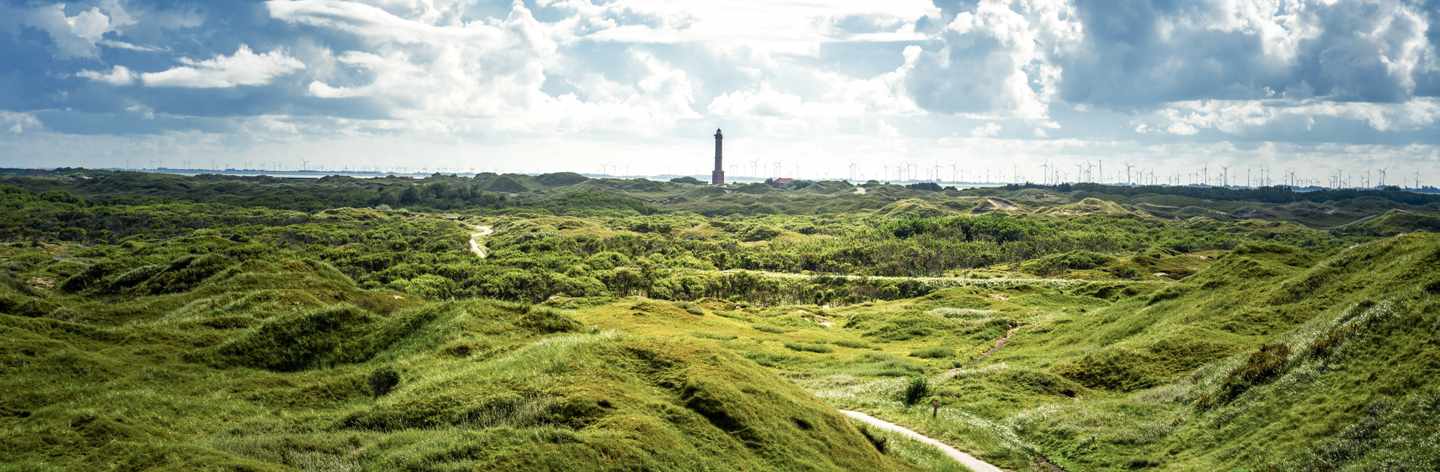 deutschland-nordsee-insel-norderney-leuchtturm-g-867693642_(1).jpg