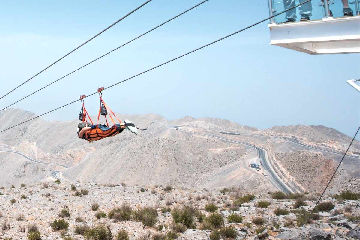 vae-rasalkhaimah-jebeljais-zipline-f-vae-der-jaisfligh02.jpg