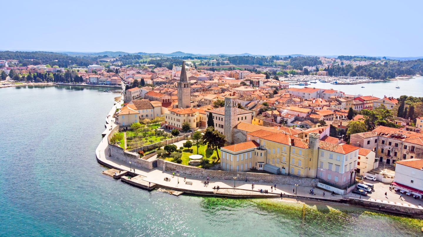 blt7ea8caef0a4ed804-kroatien-porec-altstadt-mit-basilika-luftaufnahme-g-1151018666.jpg kroatien-porec-altstadt-mit-basilika-luftaufnahme-g-1151018666.jpg