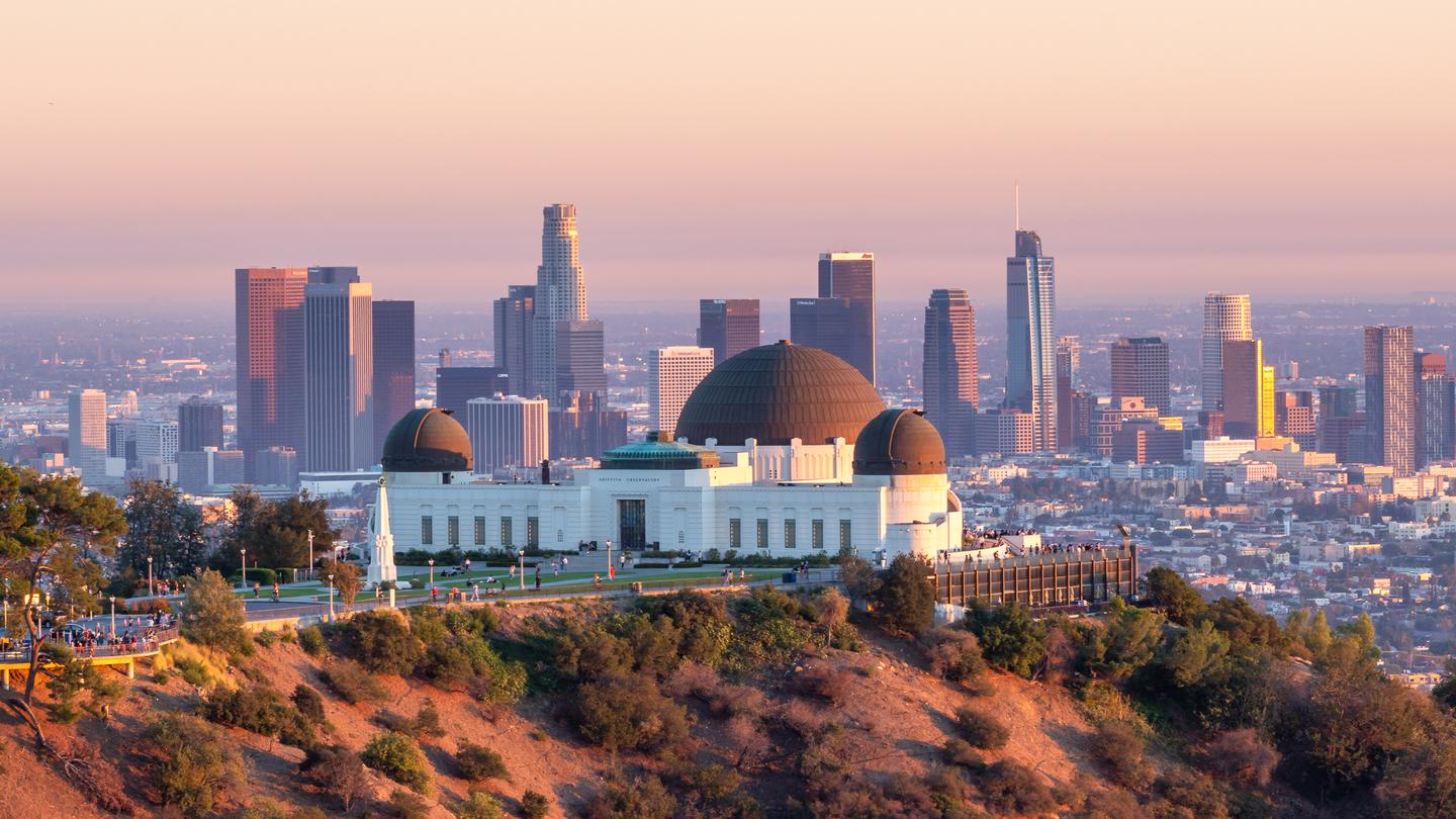 usa-los-angeles-sehenswuerdigkeieiten-skyline-g-1364945693.jpg