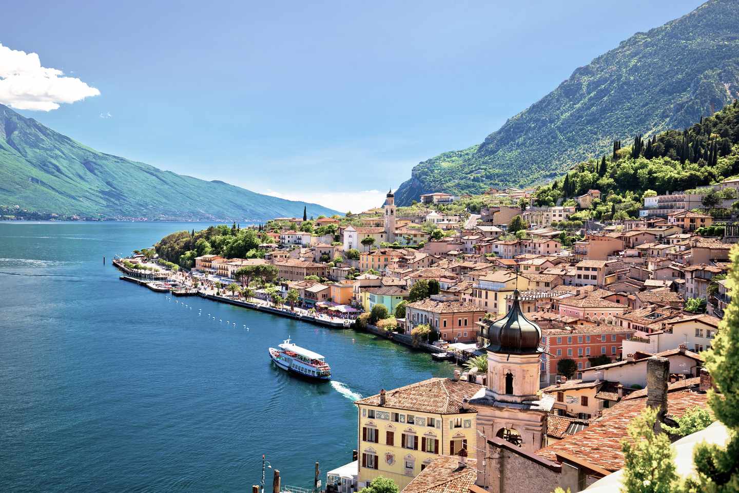 italien-gardasee-limone-sul-garda-g-692310004.jpg