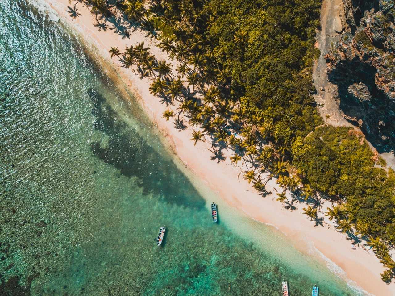 blt35393129f2e93336-drom-rep-samana-playa-fronton-von-oben-pa.jpeg Playa Fronton, Samana, Dom Rep