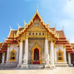 bangkok-wat-benchamophit-g-963097360.jpg