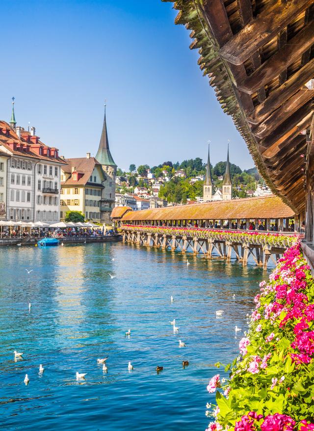 Zu den Angeboten Hotels in Luzern