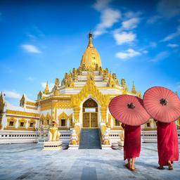 myanmar-swe-taw-myat-buddha-tooth-relic-pagode-g-860366442.jpg