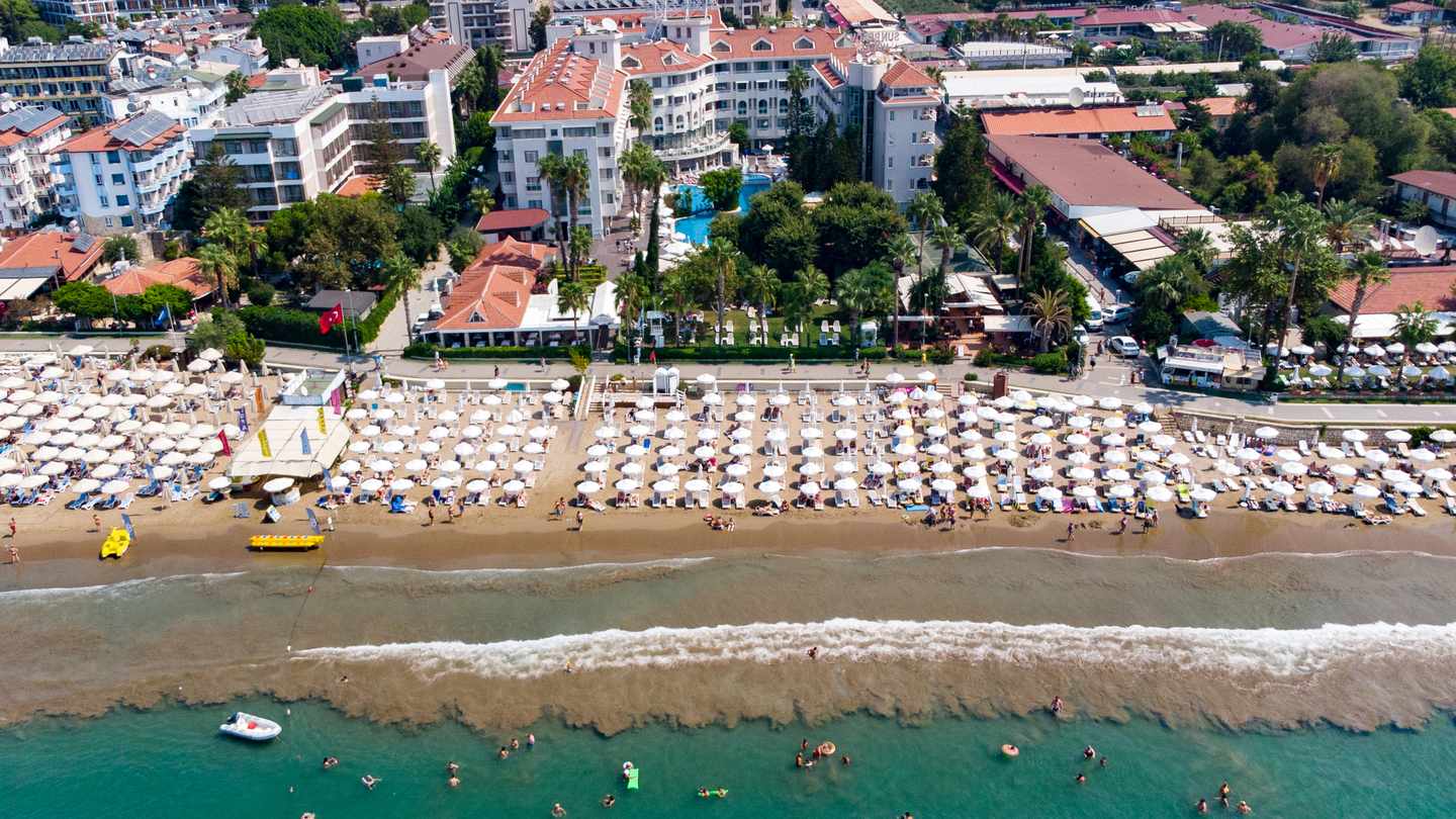 blt9e4fc347a0173f73-Side_Star_Beach_02.jpg Side Star Beach - Blick von oben auf den Strand