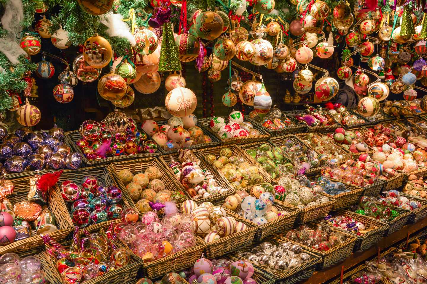 oesterreich-wien-weihnachtsmarkt-g-597212504.jpg