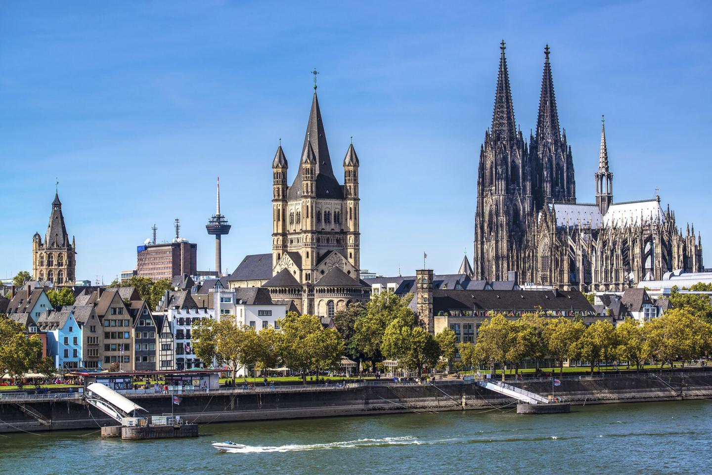 koeln-dom-rhein-t-187712867.jpg