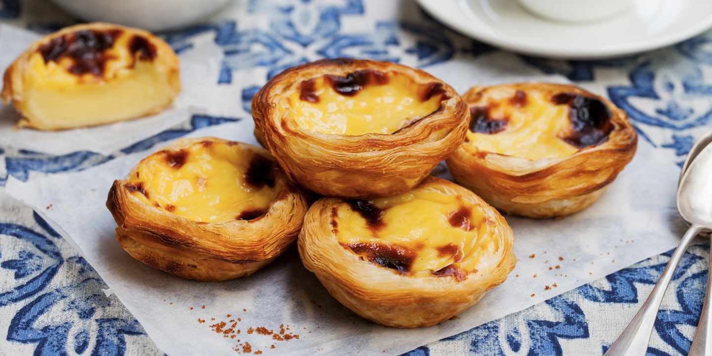 portugal-lissabon-kulinarik-pastel-de-nata-baeckerei-g-1173505402.jpg