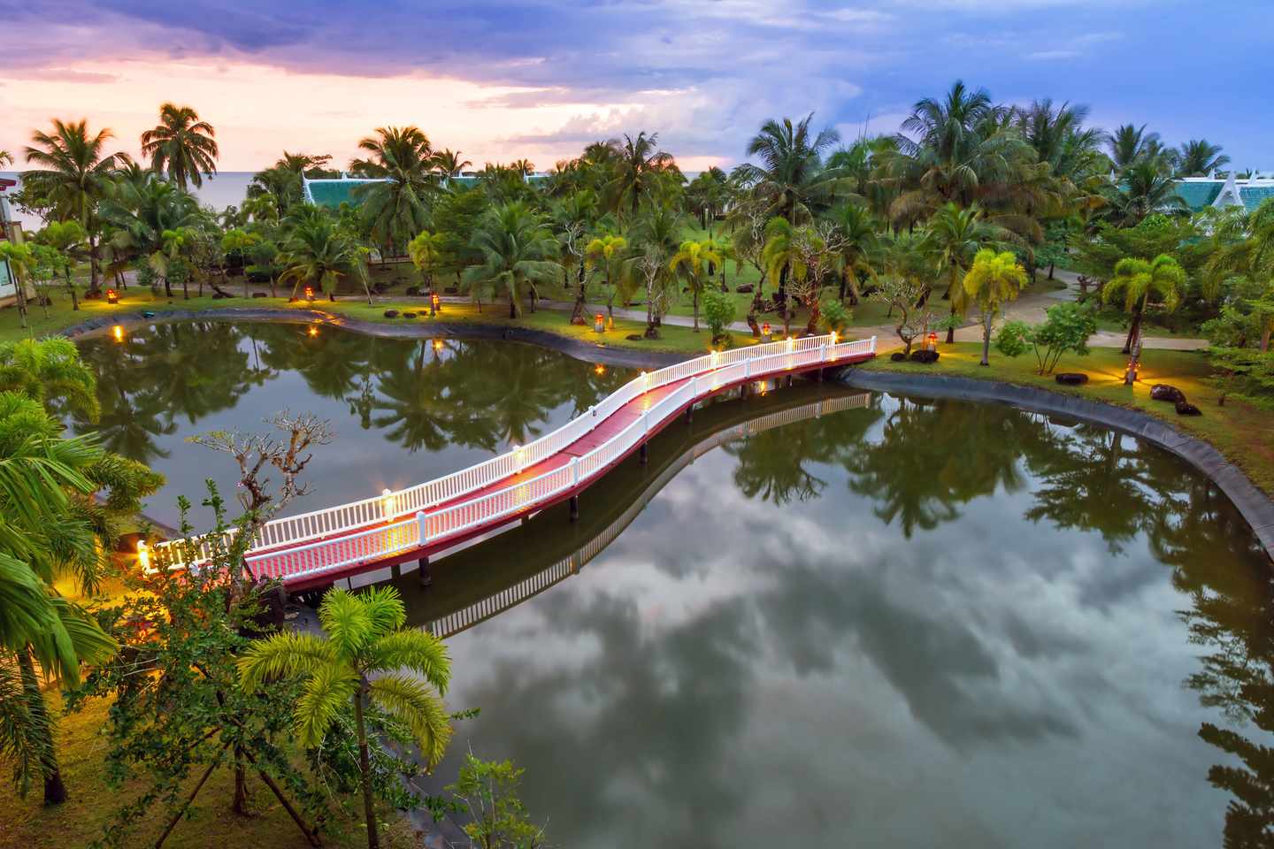 thailand-khao-lak-bruecke-t-179115170.jpg