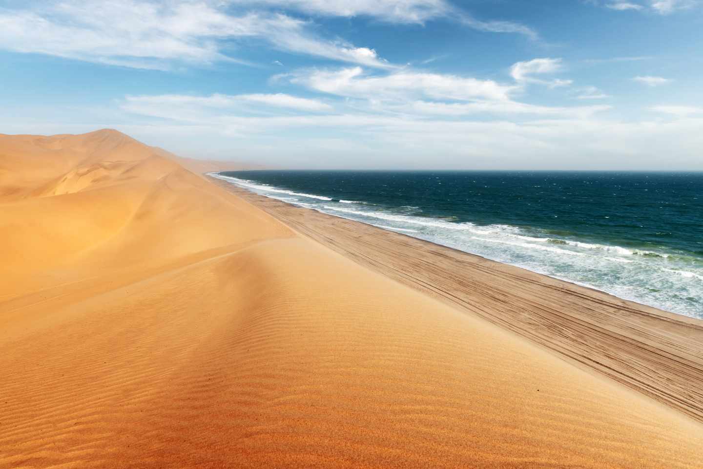 namibia-sandwich-harbour-namib-wueste-wellen-g-2167509963.jpg