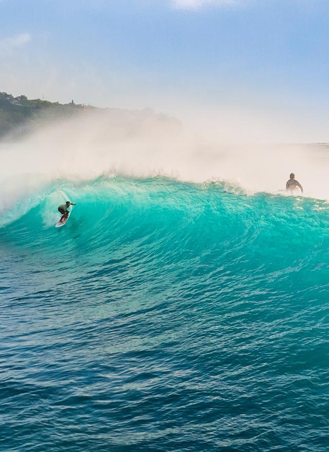 Surfen auf Bali