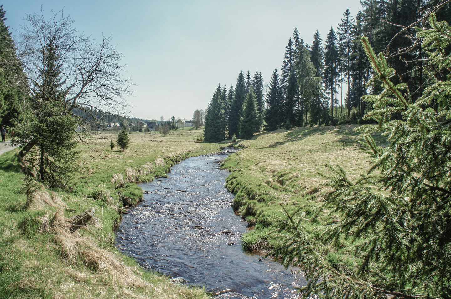 deutschland-sachsen-erzgebirge-schwarzwassertal-g-1178201947.jpg