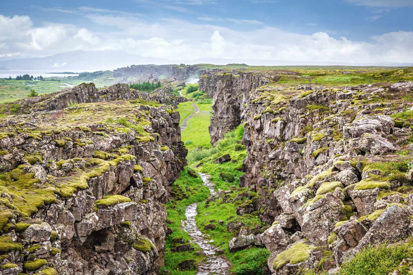 island-thingvellir-g-1214333439.jpg