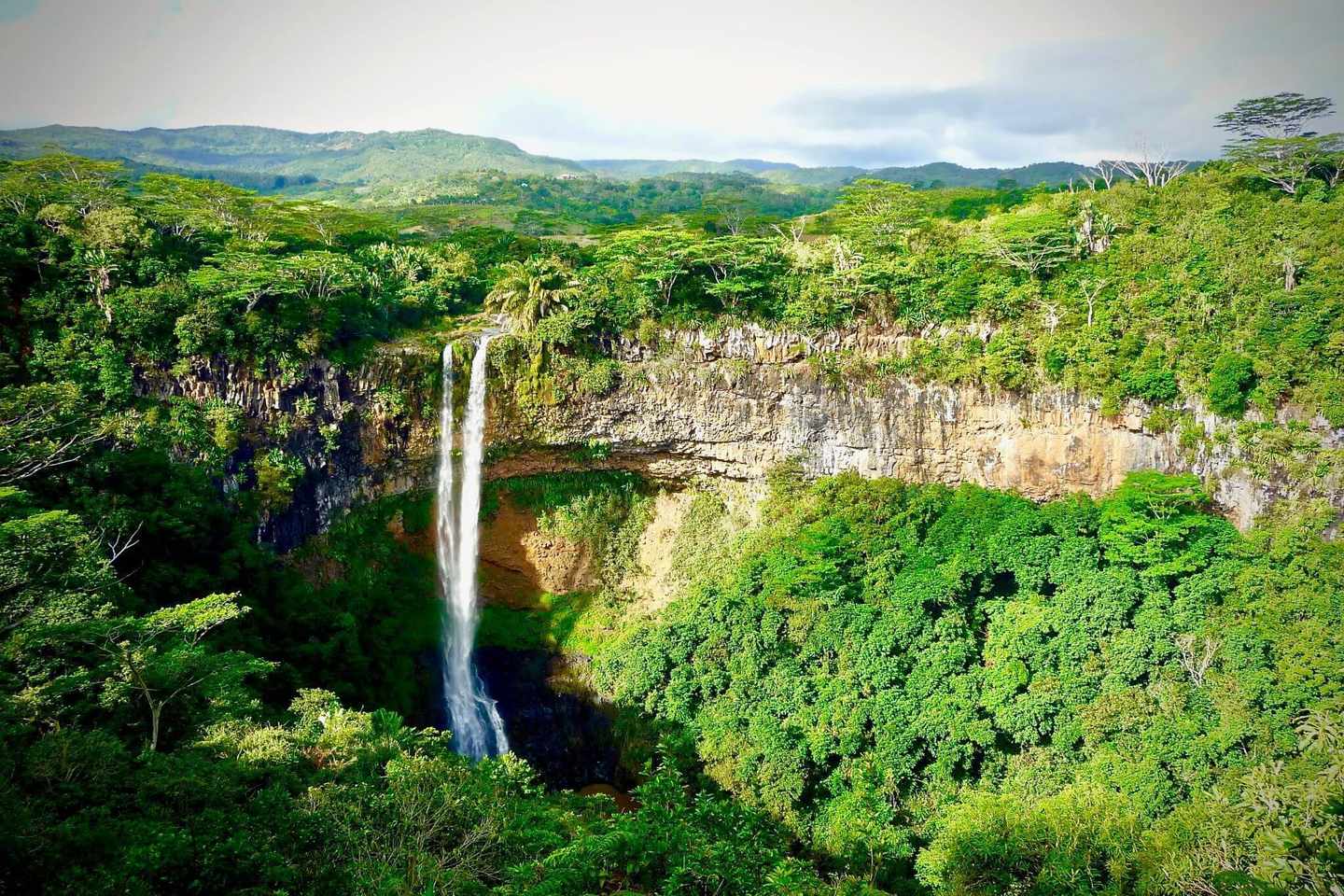 blt50ac231ffcc7c860-mauritius-chamarel-wasserfall-g-1071663614__2_.jpg Chamel-Wasserfall im Regenwald von Mauritius