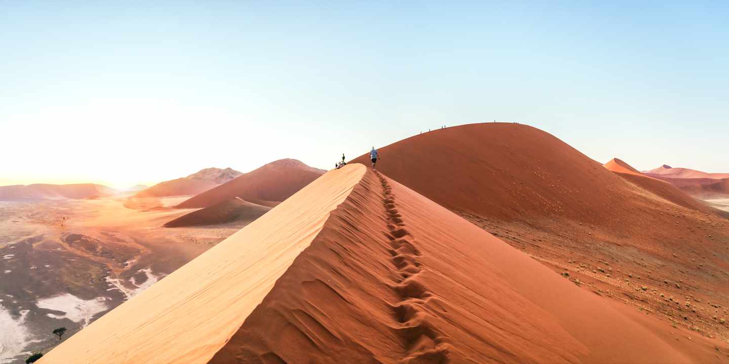 namibia-sossusvlei-sonnenaufgang-g.jpg
