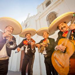 mexiko-mariachi-band-g-155385254.jpg
