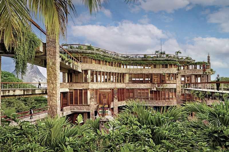 blt2f2cd8db063efe16-DER_ATC_UVF00101B_S22_1-Edit.jpg Jade Mountain: in der Natur einer Karibikinsel