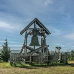 deutschland-sachsen-erzgebirge-fichtelberg-friedensglocke-g-1283567964.jpg