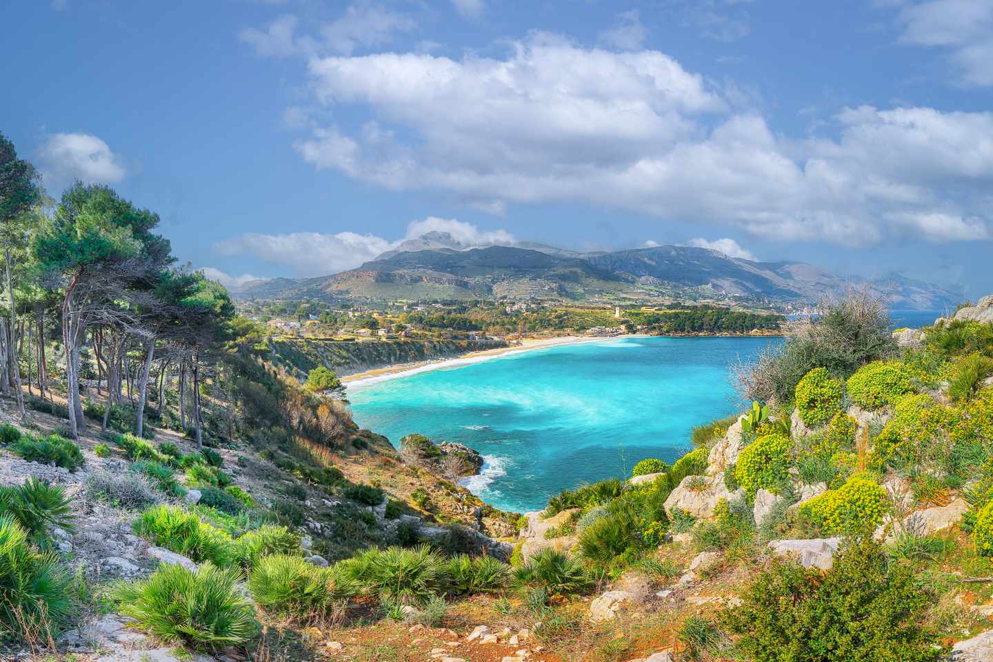 italien-sizilien-guidaloca-castellamare-g-1396456480.jpg