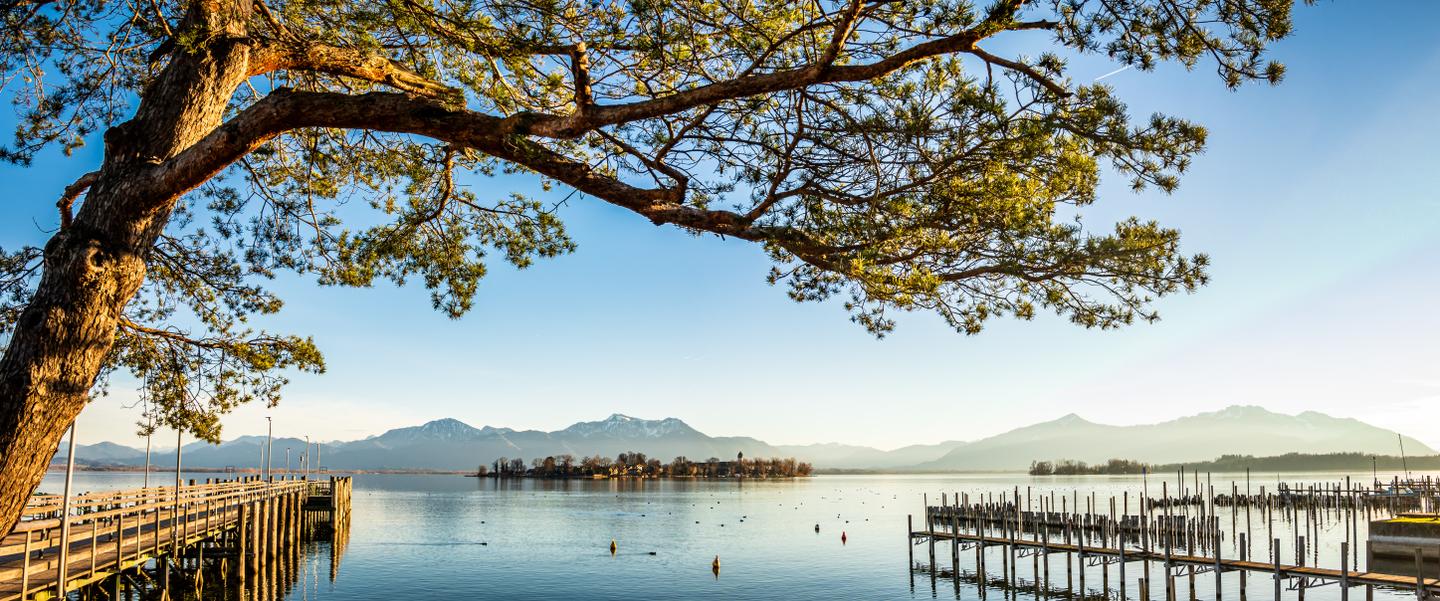 deutschland-bayern-chiemsee-landschaft-g-2200853658.jpg