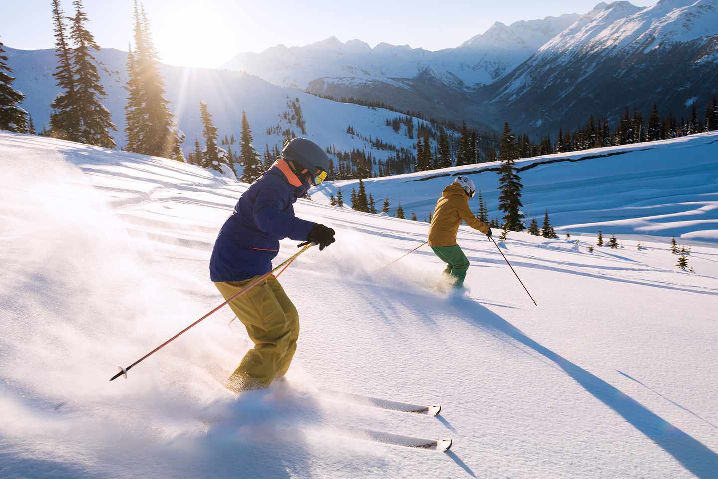 kanada-british-columbia-whistler-paar-ski-636579530.jpg