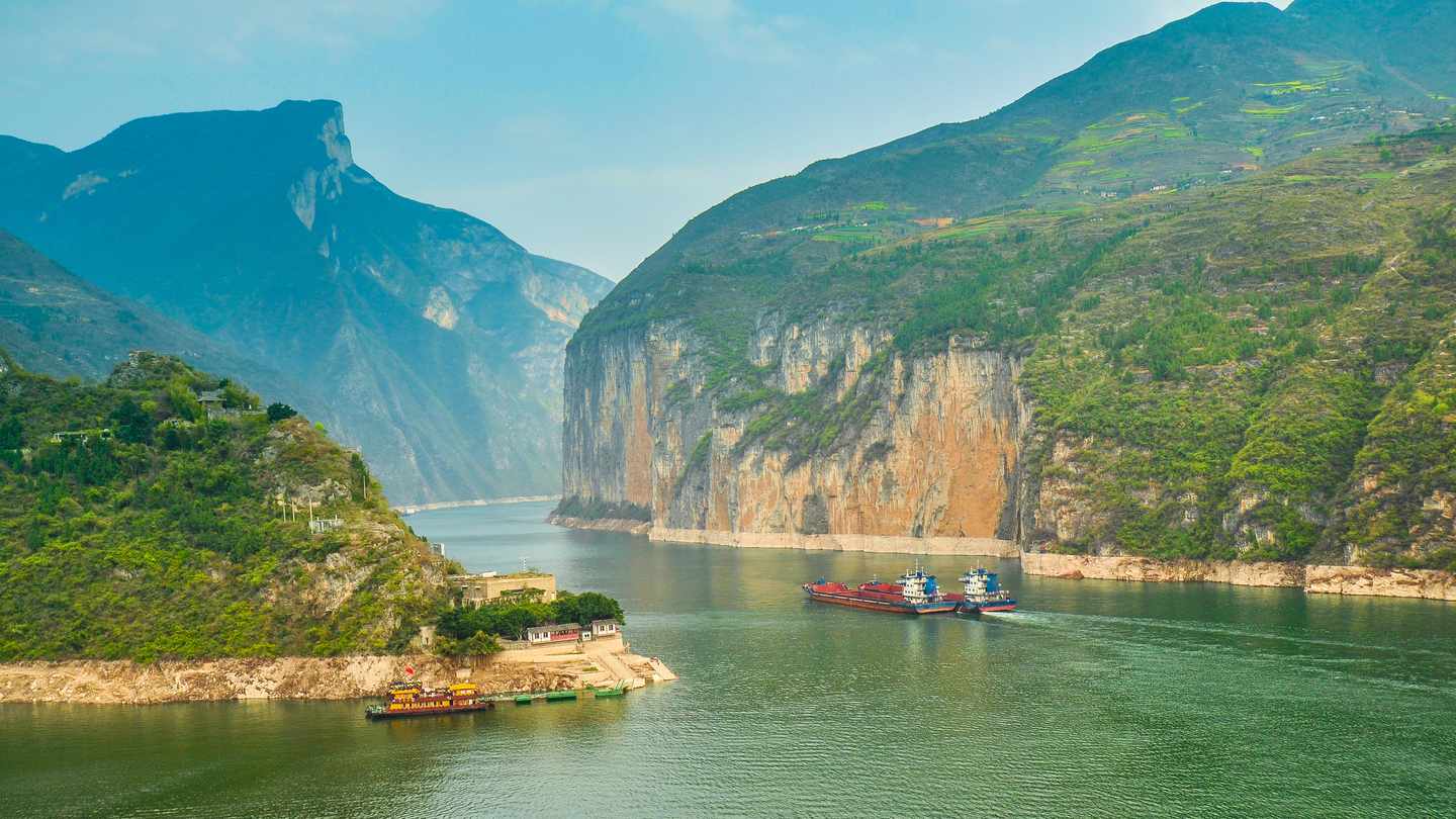 china-yangzi-fluss-qutang-schlucht-t-506401730.jpg