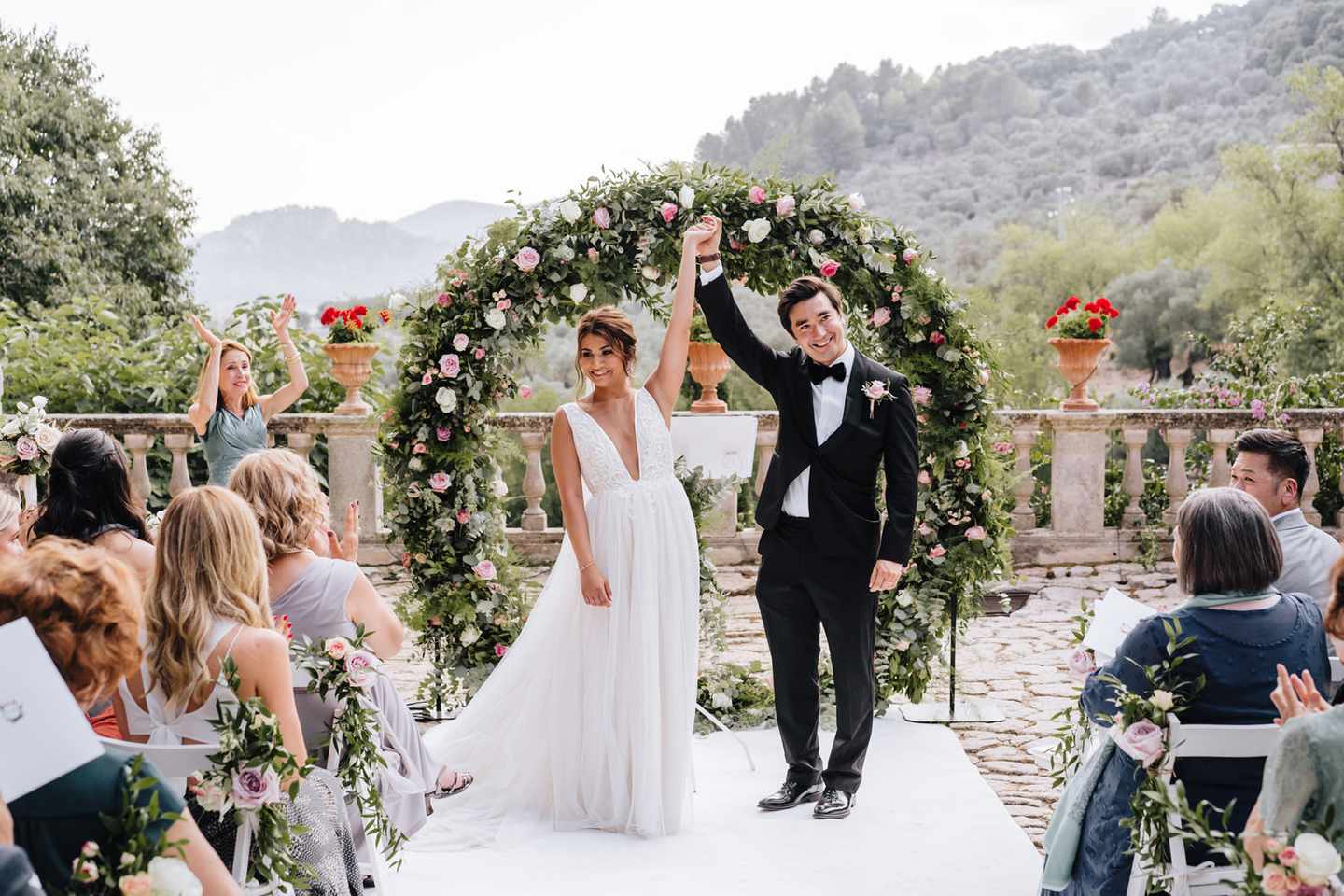 luxus-mallorca-heiraten-und-flitterwochen-051-finca-comassema-wedding.jpg