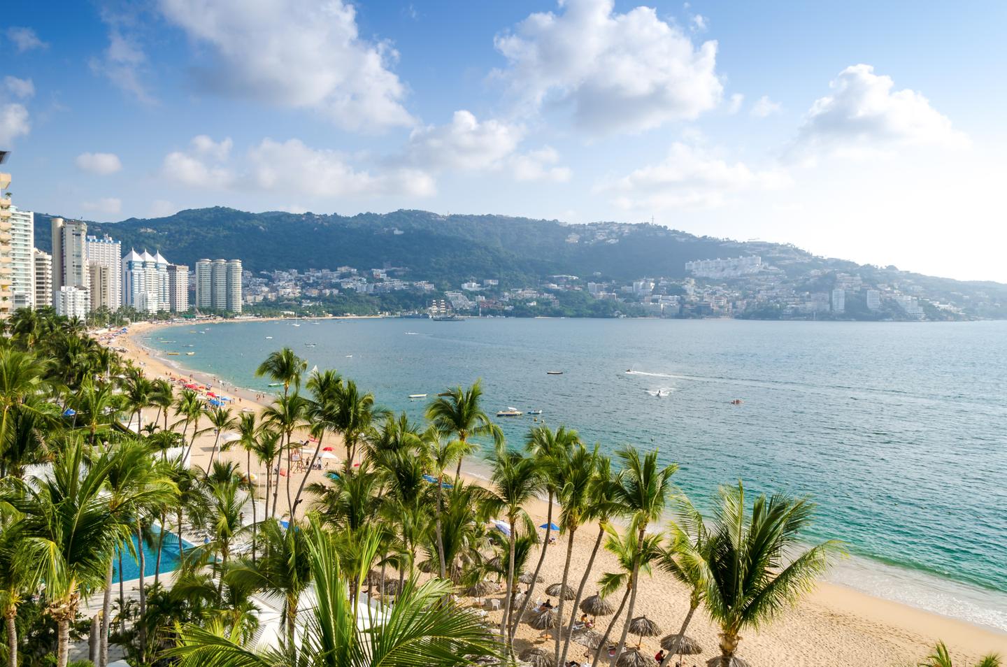 mexiko-acapulco-strand-g-483179038.jpg