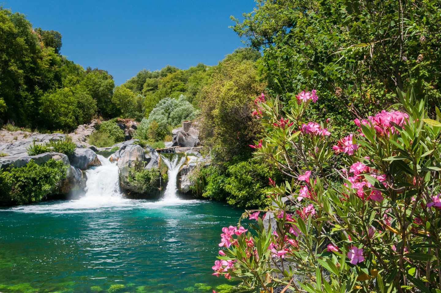 italien-sizilien-alcantara-tal-g-1203993627.jpg