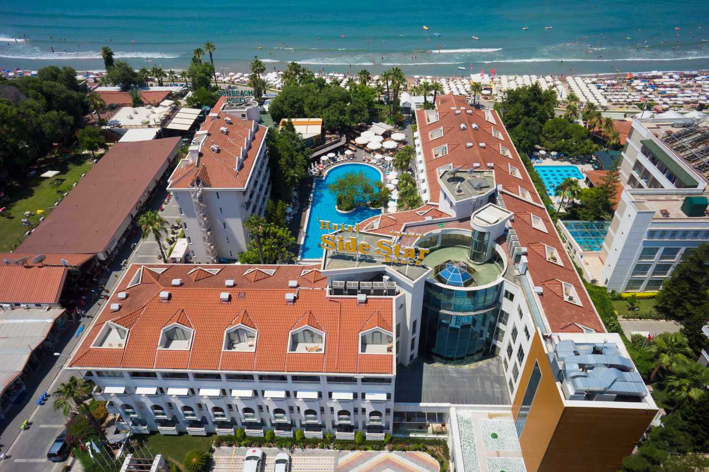 blt710b11471020d70d-Sidestar_Beach_Aerial_Photo_05.jpg Side Star Beach - Hotelanlage