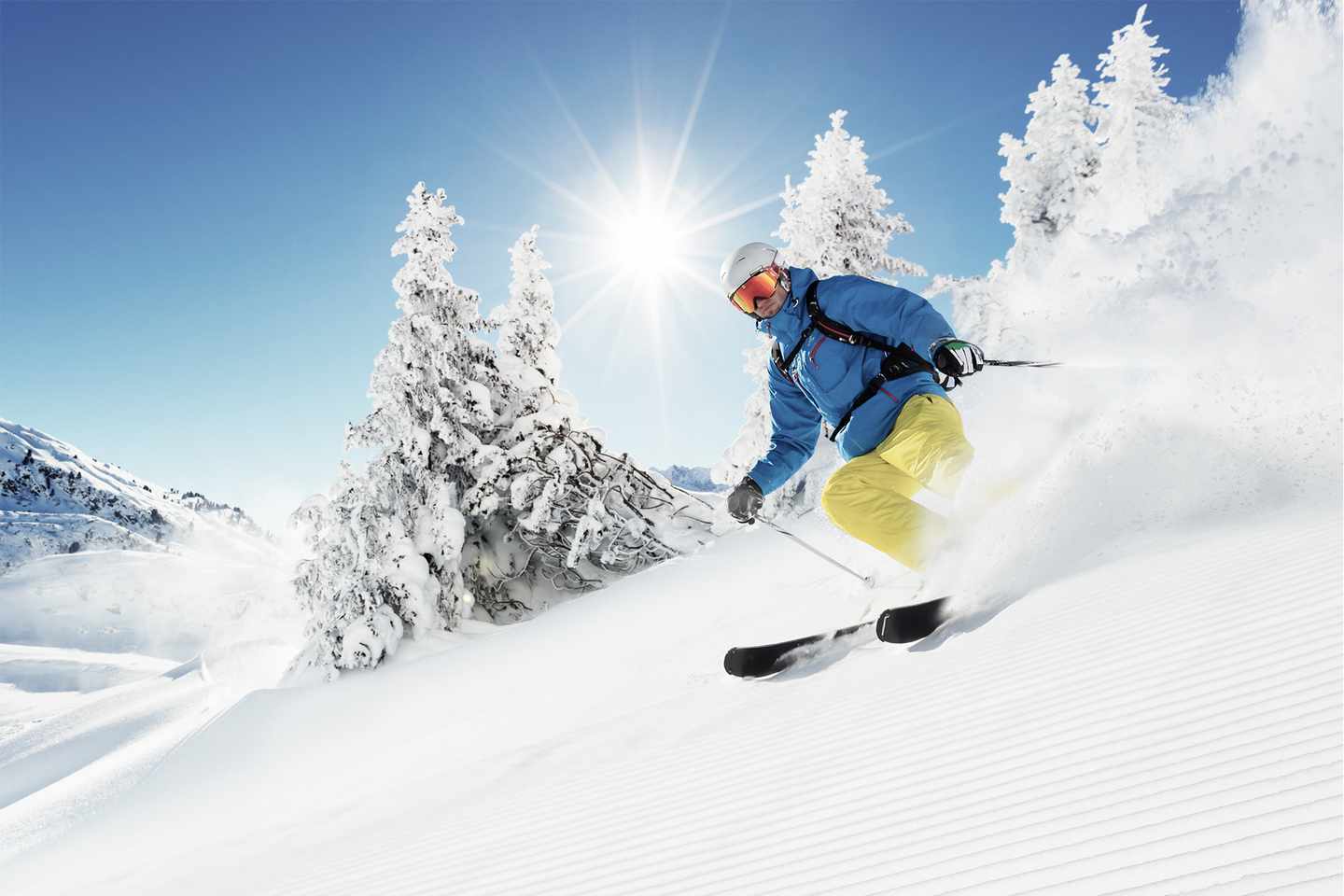 wilde-abfahrt-powderschnee-g-507959816