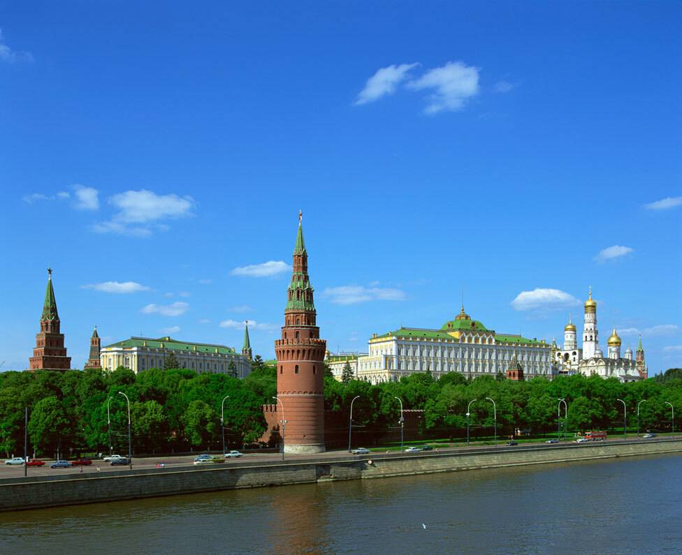 russland-moskau-kreml-t-76807734.jpg