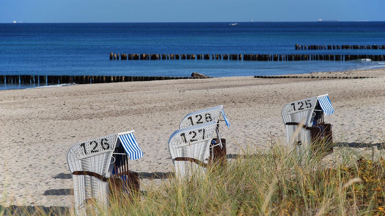 kuehlungsborn-ostsee-strand-t-685776532.jpg