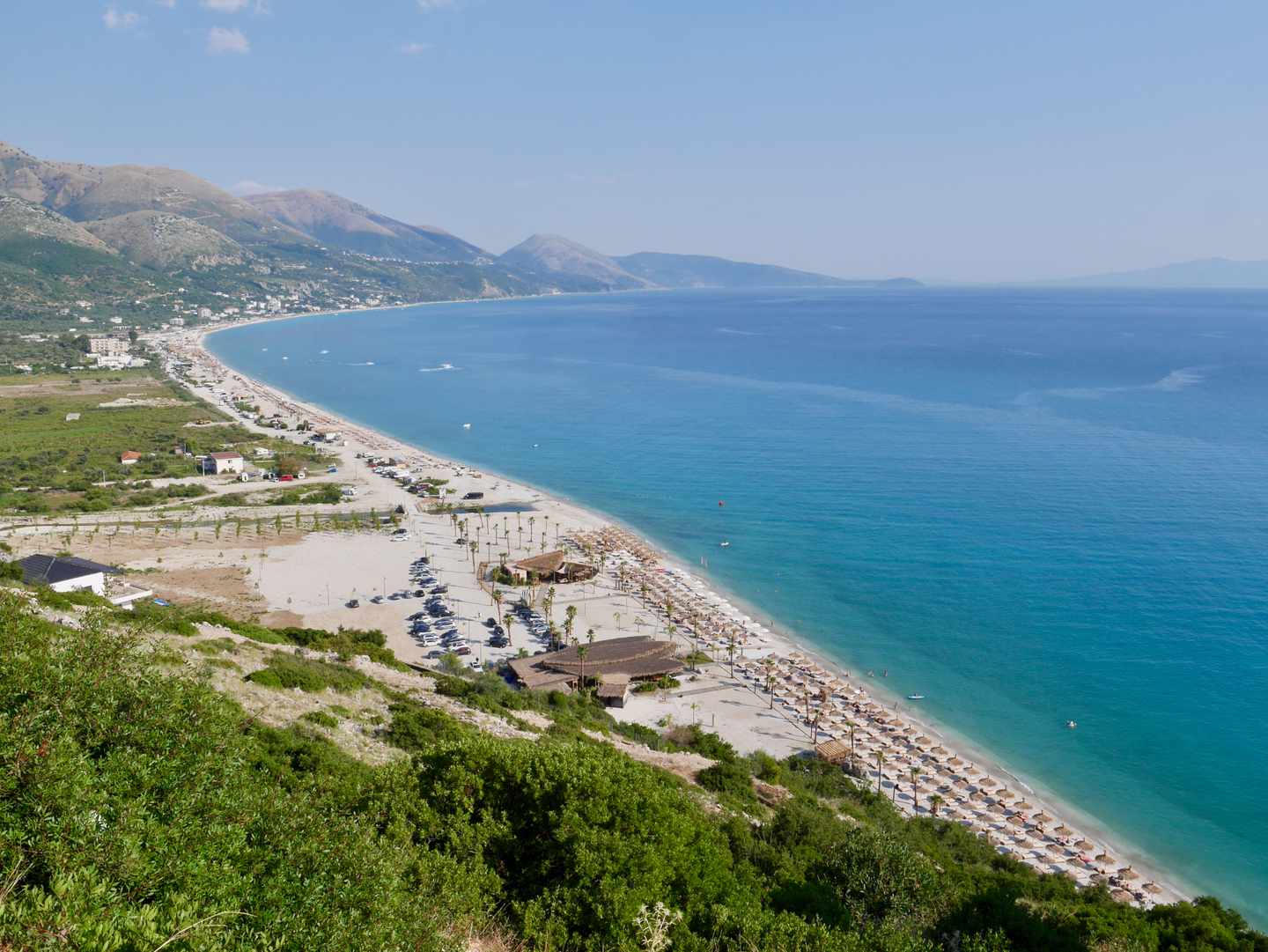 Albanien-Panoramablick-auf-Dhermi-Strand-g-1953144763.jpg