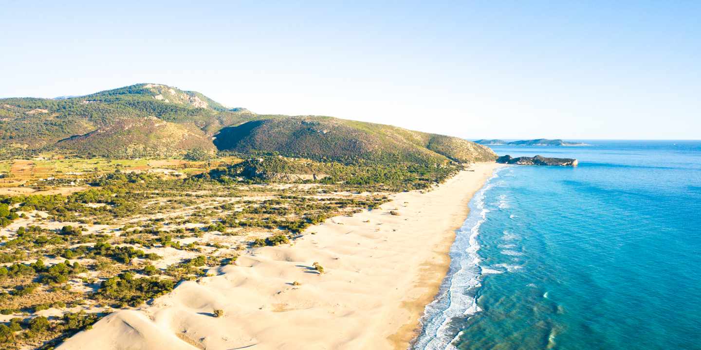tuerkei-patara-luftaufnahme-drohne-strand-sandduenen-meereskueste-g-1136081144.jpg