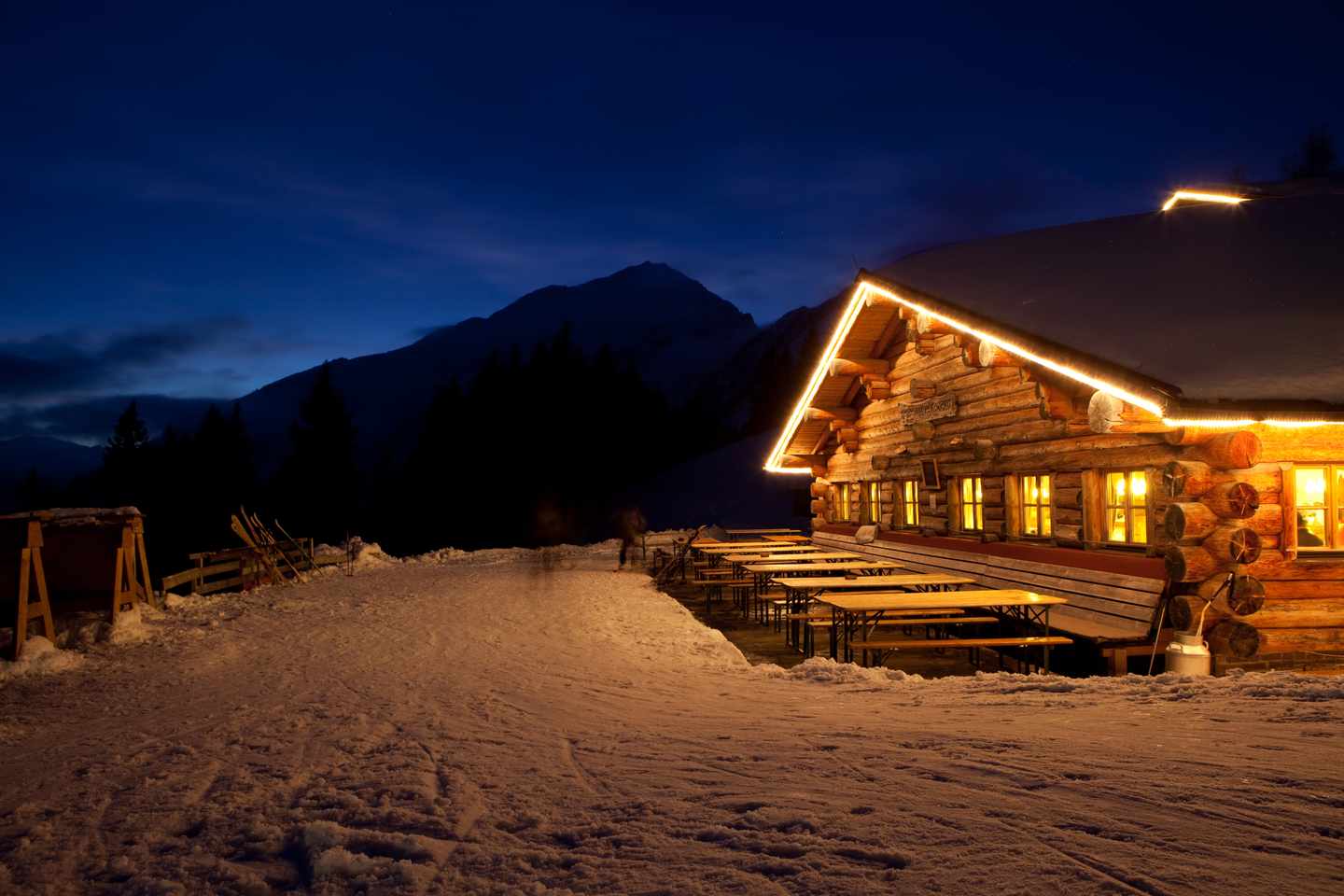 tirol-huette-winter-g-157503034.jpg