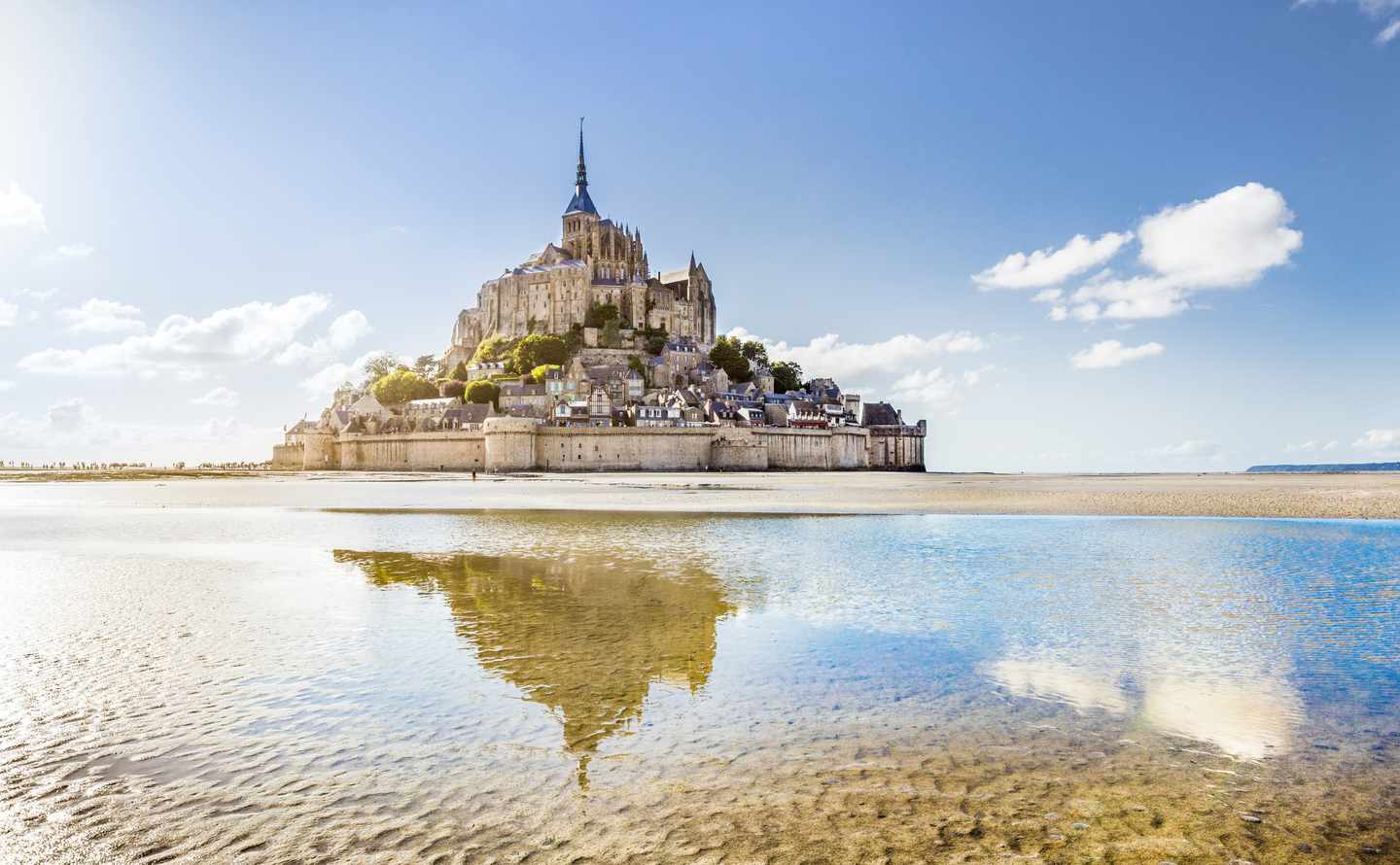 frankreich-bretagne-mont-st-michel-g-513820318.jpg