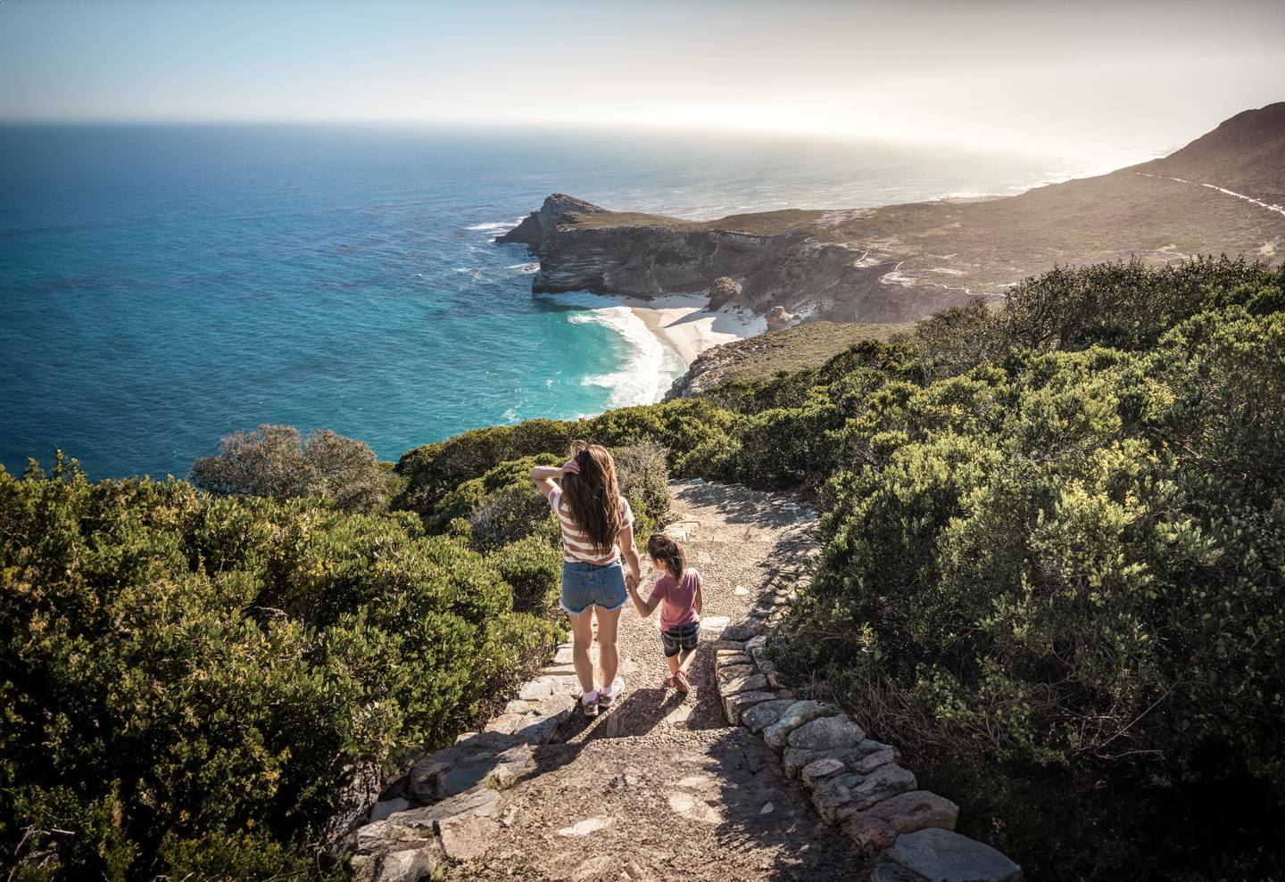 afrika-suedafrika-cape-point-familie-kinder-g-685435792.jpg