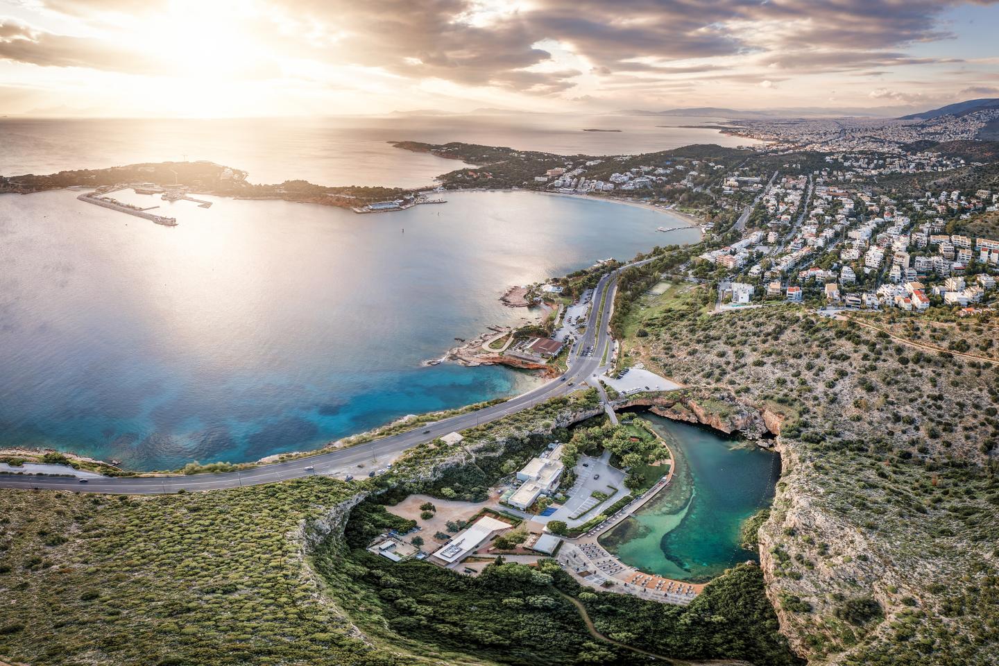blt4f5699bd7ea3bf0e-griechenland-heisse-quellen-vouliagmeni-athen-g1475266873.jpg griechenland-heisse-quellen-vouliagmeni-athen-g1475266873.jpg