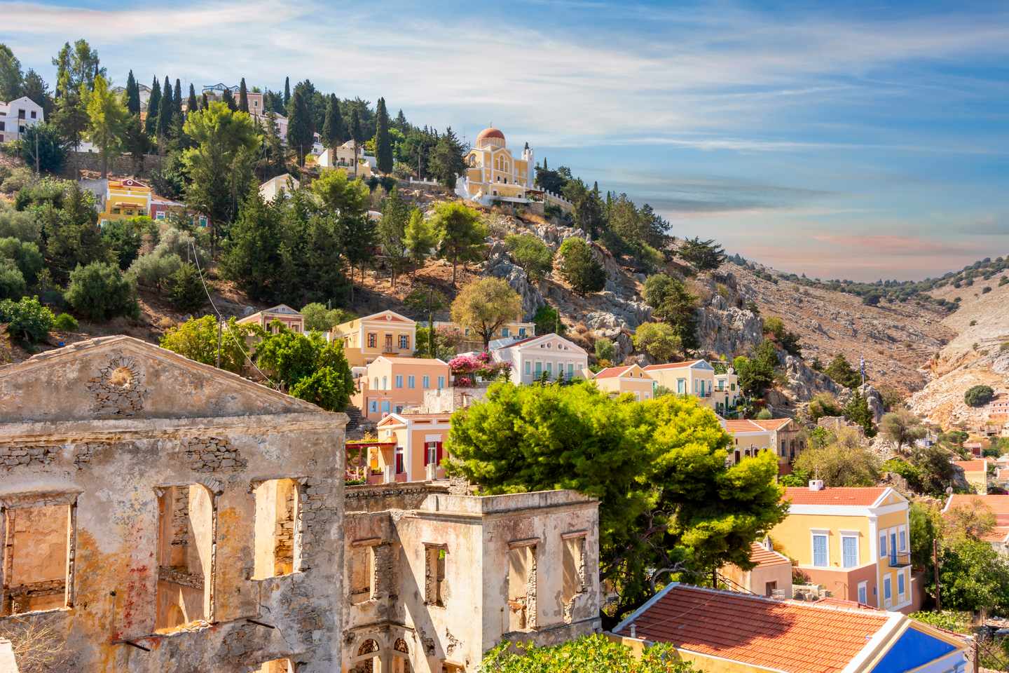 griechenland-rhodos-symi-stadt-g-1370859048.jpg