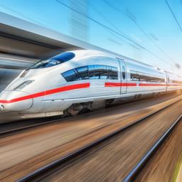 bahn-ice-g-961081818.jpg