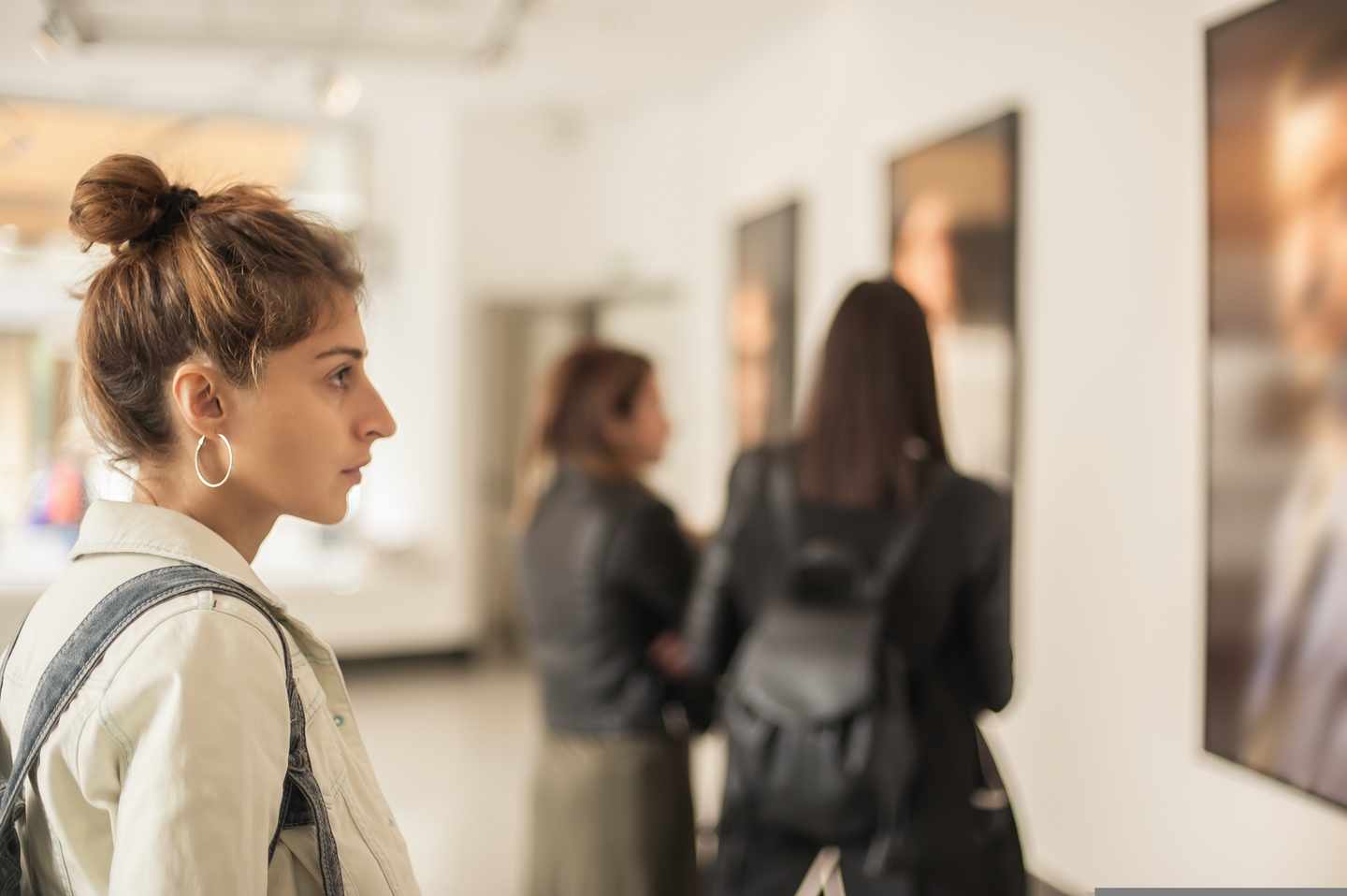 museum-frau-g-869841178.jpg