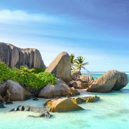 seychellen-la-digue-anse-source-d-argent-der-schoenste-strand-der-seychellen-g-1389322685.jpg
