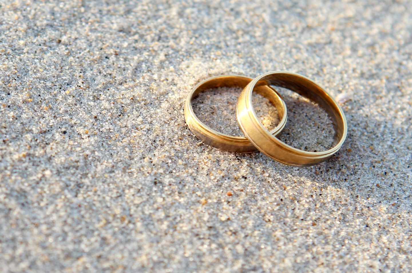 Ringe-am-Strand-dertour-g-163753944.jpg
