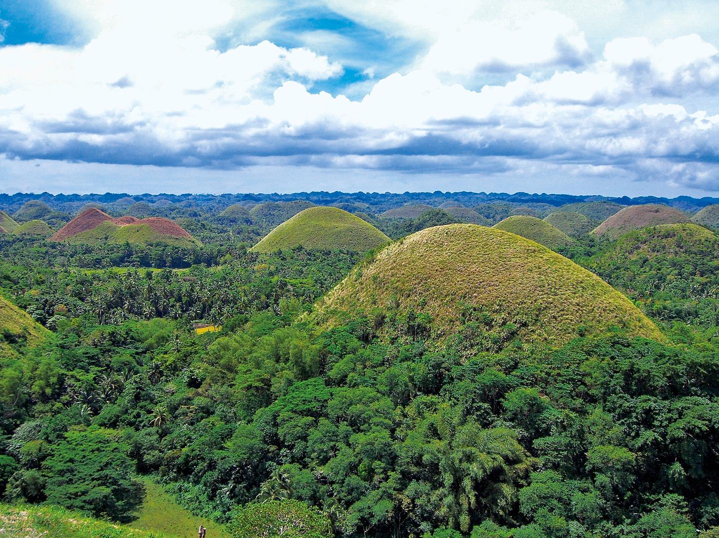 philippinen-bohol-Chocolate-hills-p-E-4642862.jpg